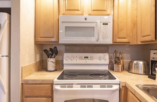 Honokowai Apartamento | Your oasis by the sea, stay at B103!