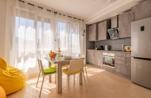 Corralejo Villa | Oasis de paz en Corralejo, vistas al océano y volcanes. ¡Piscina excepcional!