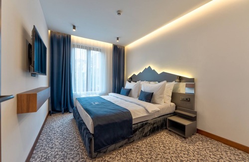 Zlatibor Casa | Your Oasis - Private Apt in Zlatibor's Finest 5-Star Spa Hotel - Family Getaway