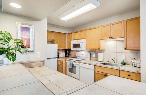 Kahana Condominio | Your Oceanfront Maui Escape! Valley Isle Resort
