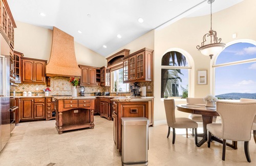 Poway Casa | Your own Private Resort in a Tropical Paradise