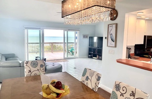 Indian Shores Cabaña | Private Beach Home en las arenas del Golfo. No se puede acercar más a la orilla