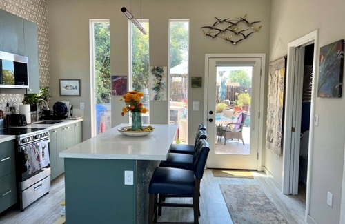 La Mesa Casa | Your own Suburban Oasis!