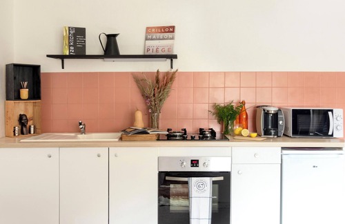 Lannion Apartamento | Your Peaceful Haven in the Heart of the City