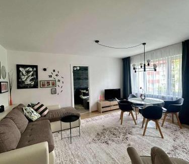 Lasnamae Apartamento | Your Place in Tallinn - newly renovated!