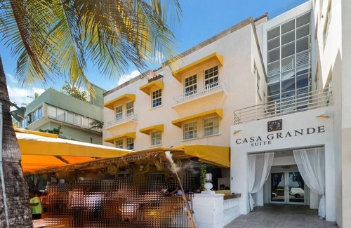 South Beach Apartamento | Your private sweet suite on Ocean Drive!