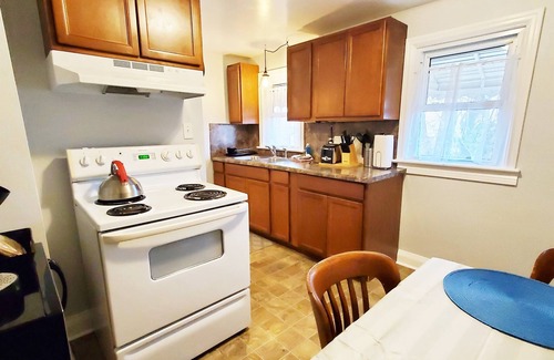 Sarnia Casa | Your Sarnia "Home away from Home" is right here!