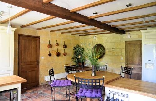 Montpon-Menesterol Casa | Your secluded country oasis in southwest France