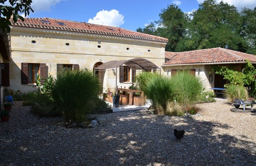 Montpon-Menesterol Casa | Your secluded country oasis in southwest France