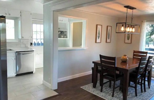 Central Oregon Apartamento | Your Slice of Eugene Heaven!