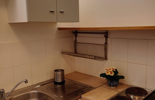 Riou - Petit Juas - Av de Grasse Apartamento | Your studio10 minutes to the famous Forville Market and to the beach!