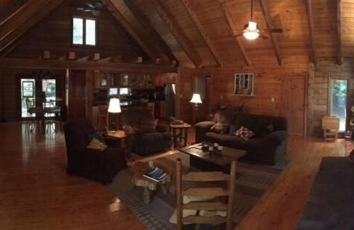 Horse Shoe Cabina | Su escapada de vacaciones en Smoky Mountain Lodge