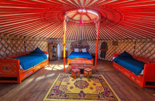 Saint-Pe-de-Bigorre Otro | Yourte Mongole traditionnelle