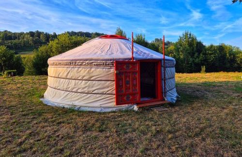 Saint-Pe-de-Bigorre Otro | Yourte Mongole traditionnelle