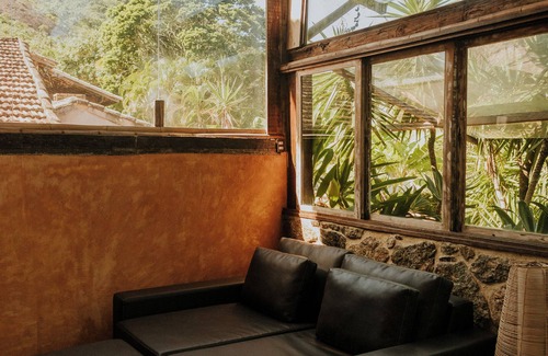 Itacoatiara Casa | Ypê Greenhouse