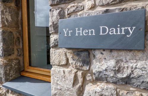 Penmon Casa | Yr Hen Dairy