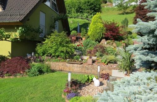 Bruchweiler-Baerenbach Casa | Yuan Comfortable holiday residence