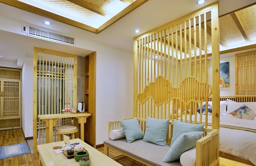 Kaili Casa | Yuexijiang Boutique Holiday Hotel