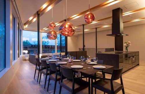 Hirafu Chalet De Esquí | Yuki Sugi at Intuition