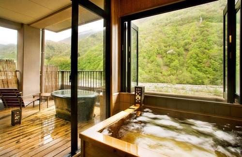 Takayama Casa | Yukimurasaki