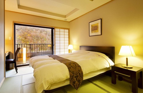 Takayama Casa | Yukimurasaki