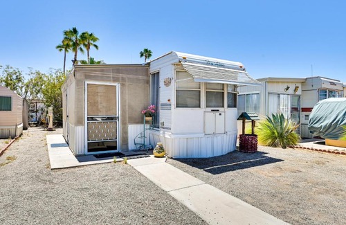 Yuma Casa | Yuma Getaway with Pool Access, 5 Mi to Lutes Casino!