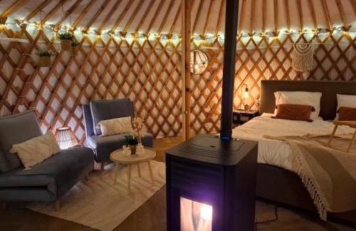 Ravels Otro | Yurt 2-4p
