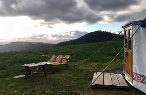 Aldeguer Alquiler De RV | Yurt for 3