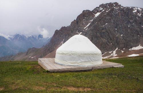 Medeu District Otro | Yurta Base Camp, Shymbulak Mountain Resort