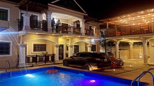 Accra Apartamento | Yussals Apartments
