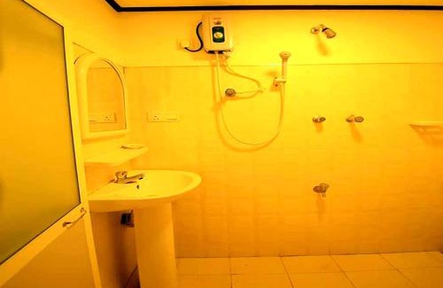 Negombo Casa | Yuthika Resort