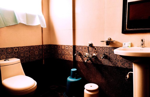 Mysore Cabina | Yuvraj Galaxy Inn