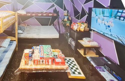 Moonwalk Hotel | Yuzon Bedspace Transient Home & Staycation
