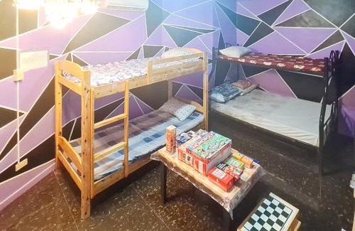 Moonwalk Hotel | Yuzon Bedspace Transient Home & Staycation