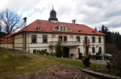 Bujanov Apartamento | Zámeček Zdíky - Moderní malý apartmán