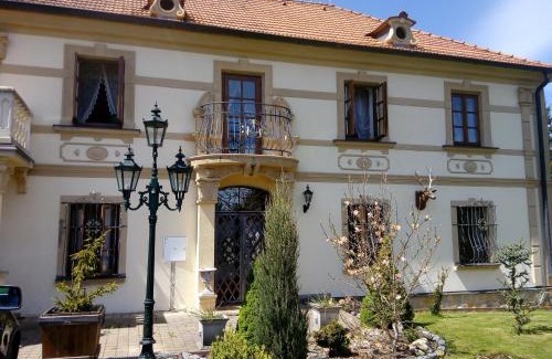 Bujanov Apartamento | Zámeček Zdíky - Zámecký apartmán