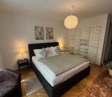 Center Apartamento | Zürich Central Station Apartment, 2 bedroom & Sofabed