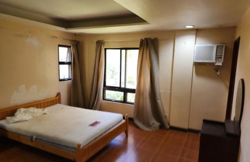 Talisay Apartamento | Z & Z Apt