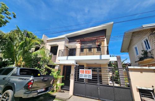 Talisay Apartamento | Z & Z Apt