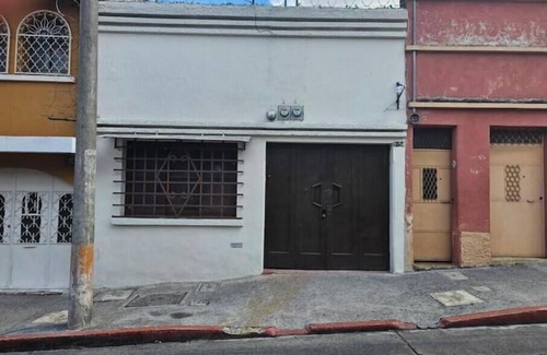 Zona 5 Apartamento | Z1 6 Urban shelter with style