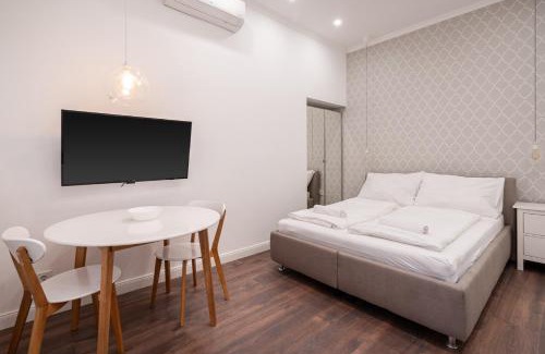 Terezvaros Apartamento | Z32 - Central & Chic - Stylish Stay by BQA