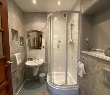 Mirsk Casa | Zagroda AlpakoTerapii