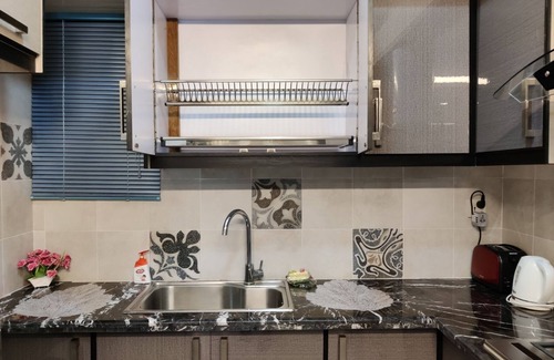 Karachi Casa | Zaha Home: Stylish & Luxury 2br Family place