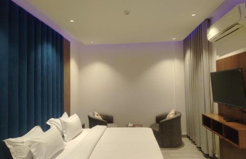Al Kharj Apartamento | Zahra Suites Furnished Apartments