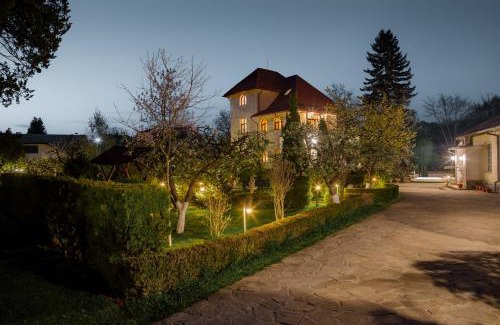 Breaza Casa | Zaivan Retreat