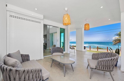 Islote Casa | Zakynthos: Oceanfront home in Islote, Arecibo