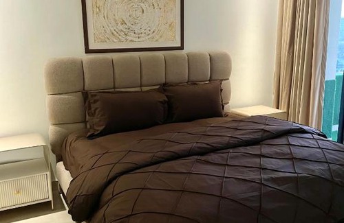 Lahore Apartamento | Zameen Aurum Luxury Apartment Gulberg-3 Mirhaahomes-2