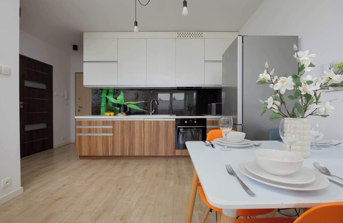 Targowek Apartamento | Zamkowa 5 | Warszawa | Modern Apartment | Parking | Balcony