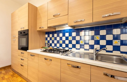San Lorenzo Apartamento | Zannoni 4 - Una Habitación Piso, Capacidad 2