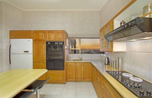 Mountainside Apartamento | Zaria Sun Penthouse - Una Habitación Piso, Capacidad 2